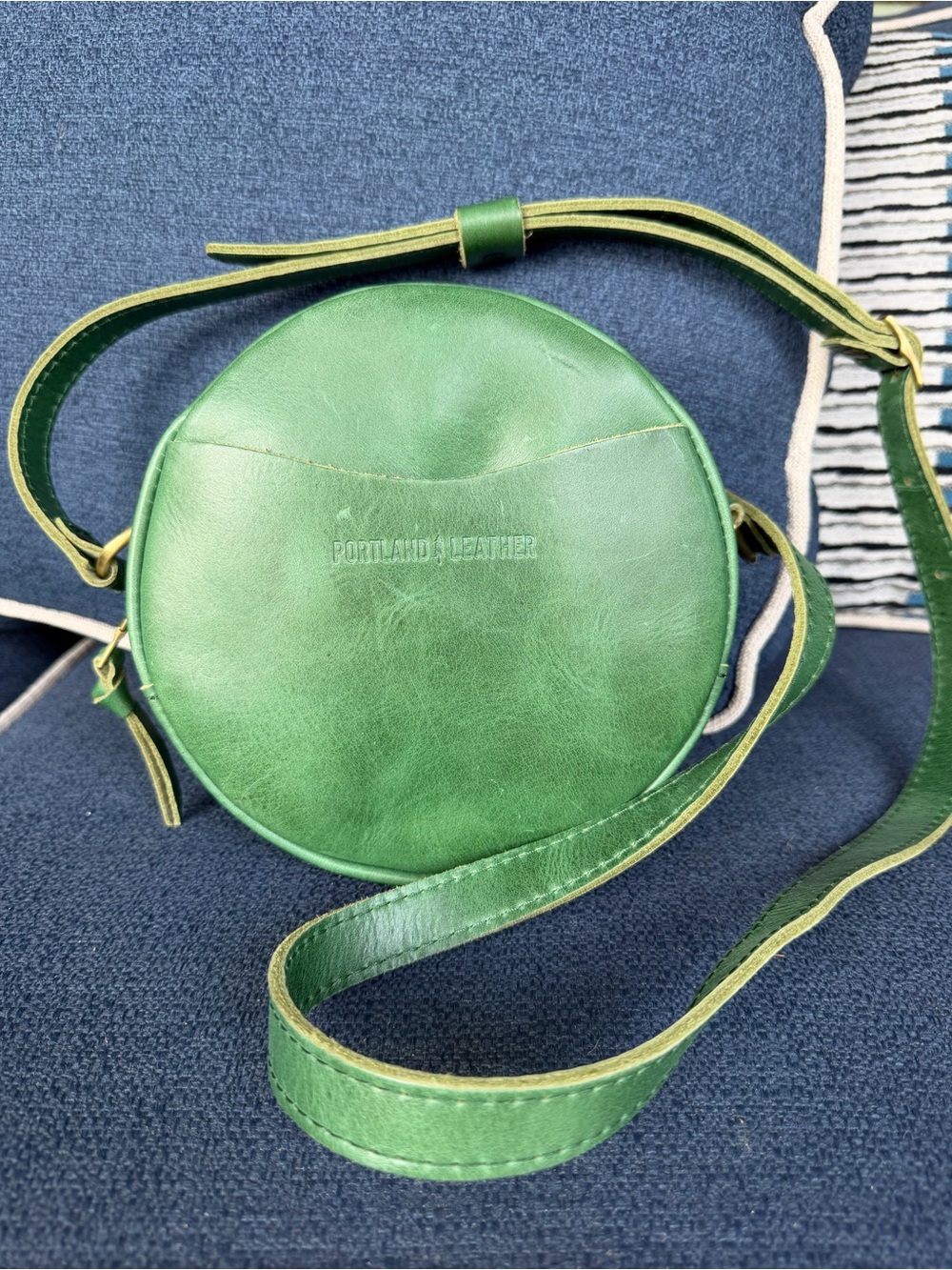 Portland Leather Circle Crossbody